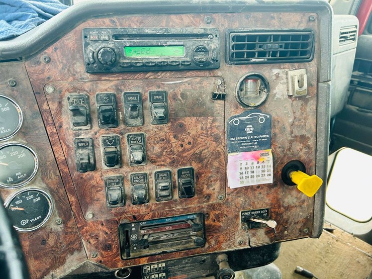 1997-international-paystar-5000-image-120