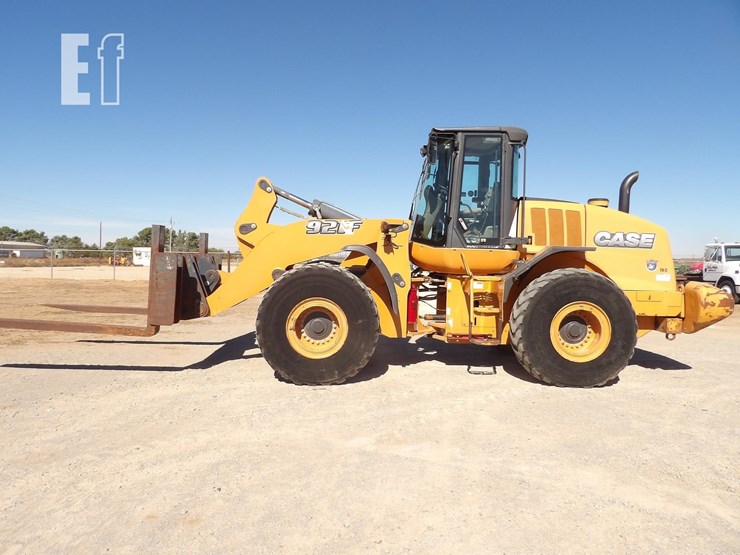 2018-case-921f-image-3