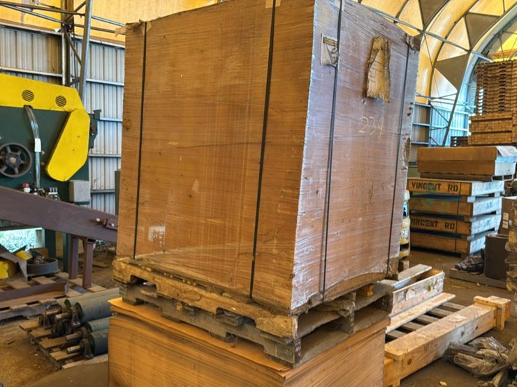 #234-•-1-1/2-skids-of-cardboard-image-2