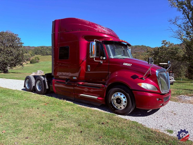 2017-international-prostar-image-7