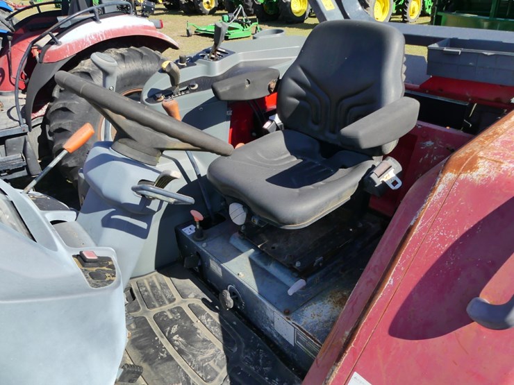 massey-ferguson-4608-image-10