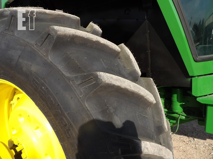 john-deere-4640-image-10