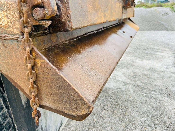 1999-freightliner-tri-axle-dump-truck-image-59