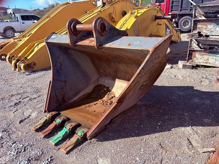 deere-270-image-3