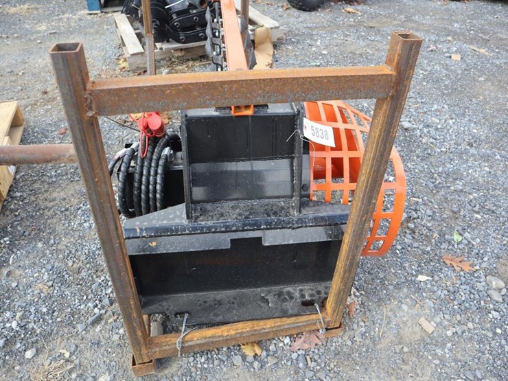 agt-mini-skid-steer-trencher-image-3