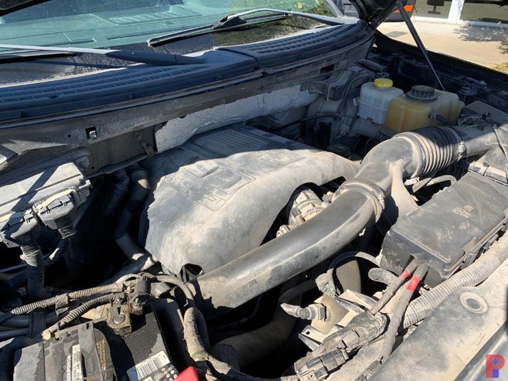 2014-ford-f150-xlt-image-9