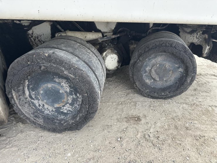 2012-cedarapids-cr452-image-36