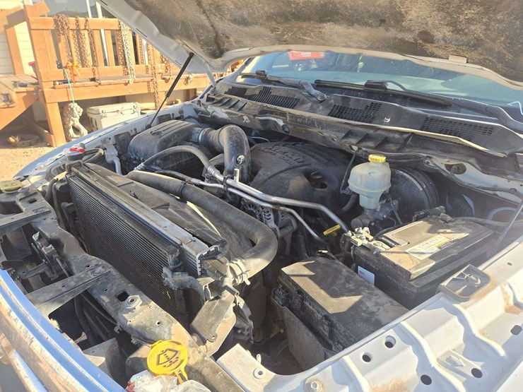 2015-ram-1500-tradesman-image-19