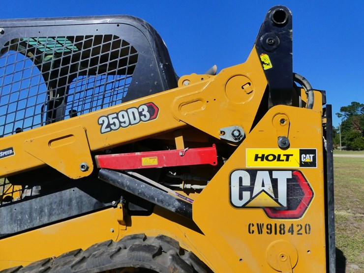 2022-caterpillar-259d3-image-7