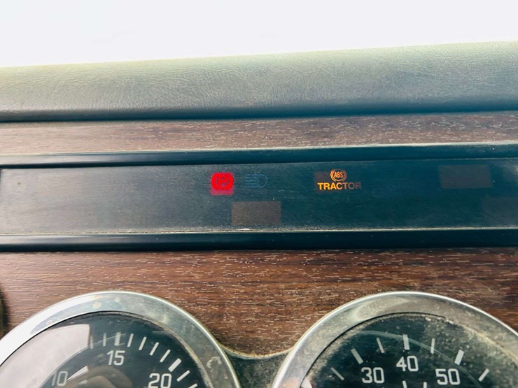 1999-western-star-4964fx-image-111