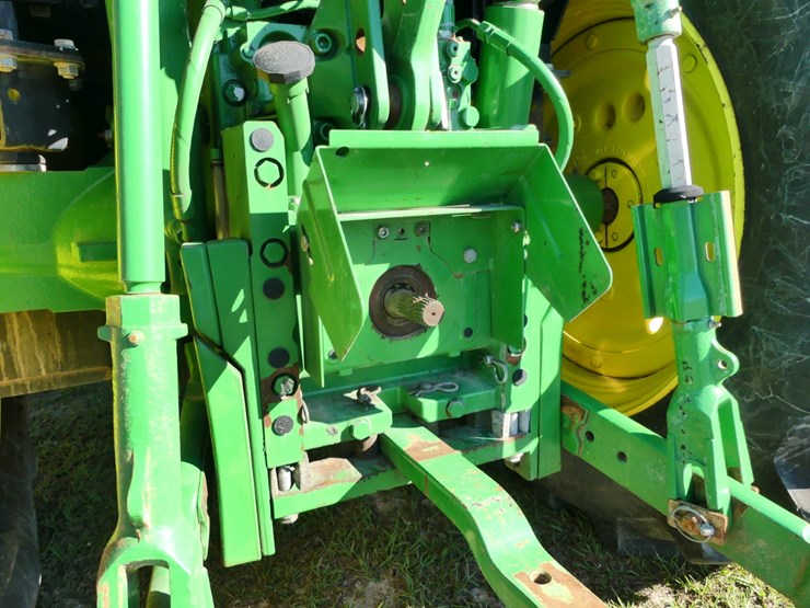 2021-john-deere-6120m-image-7