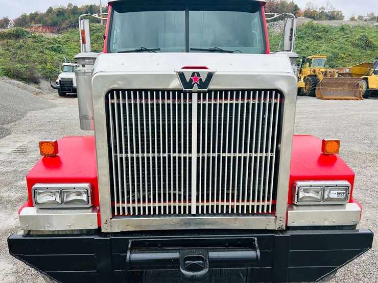 1999-western-star-4964fx-image-32