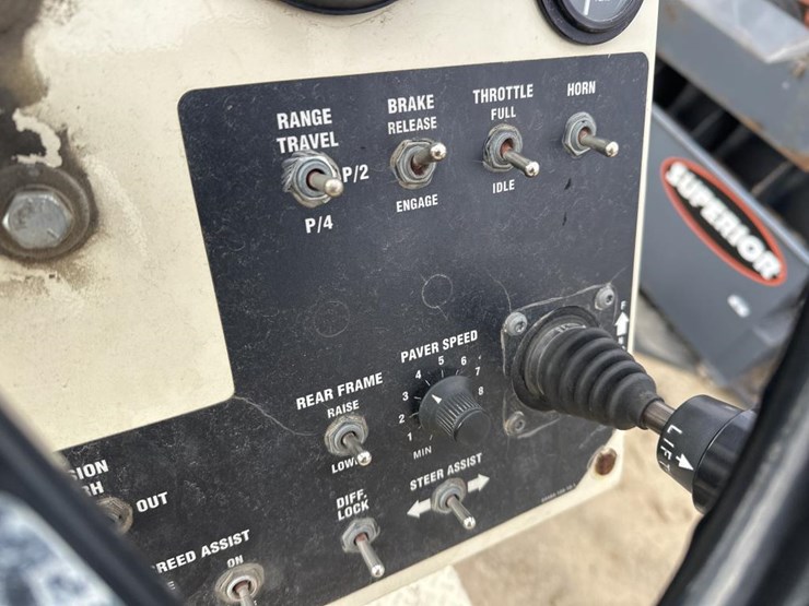 cedarapids-cr352-image-33