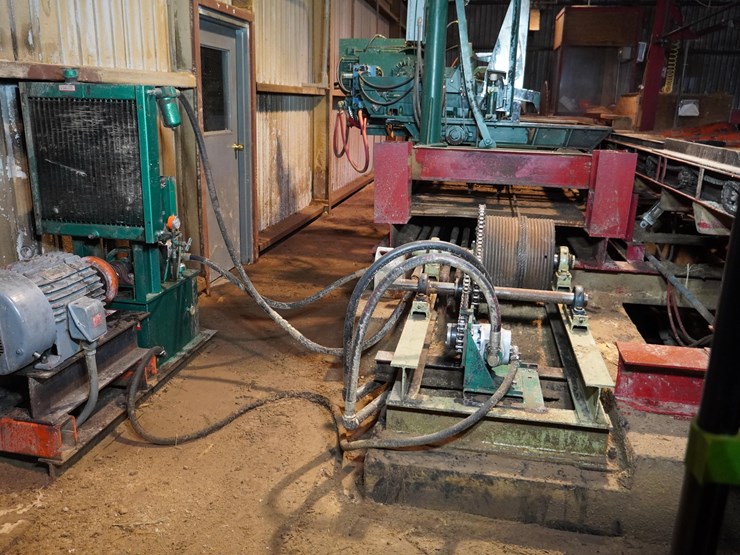 #117-•-tyrone-berry-carriage-drive-image-1