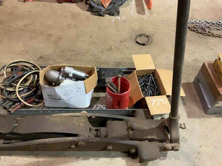 #775-•-floor-jack-and-miscellaneous-parts-image-1