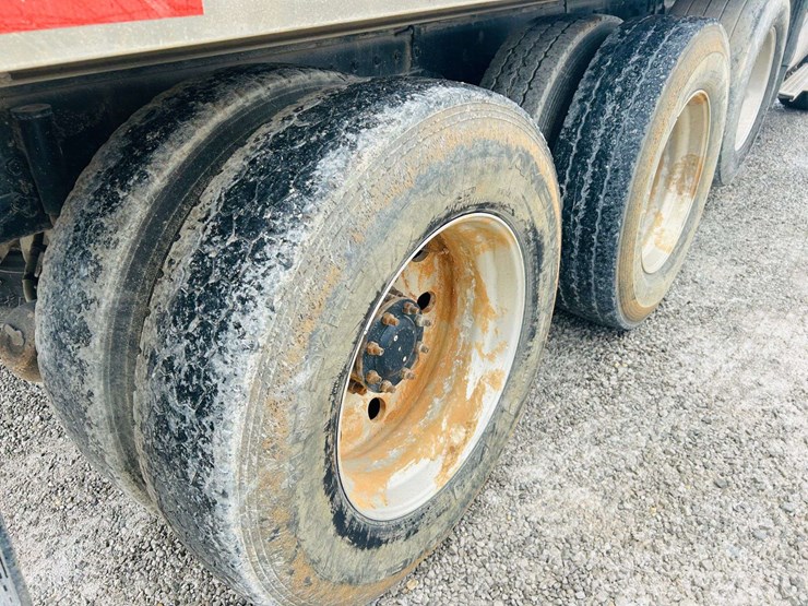 kenworth-t800-image-19