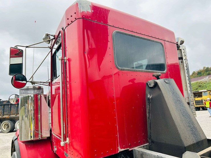 kenworth-t800-image-110