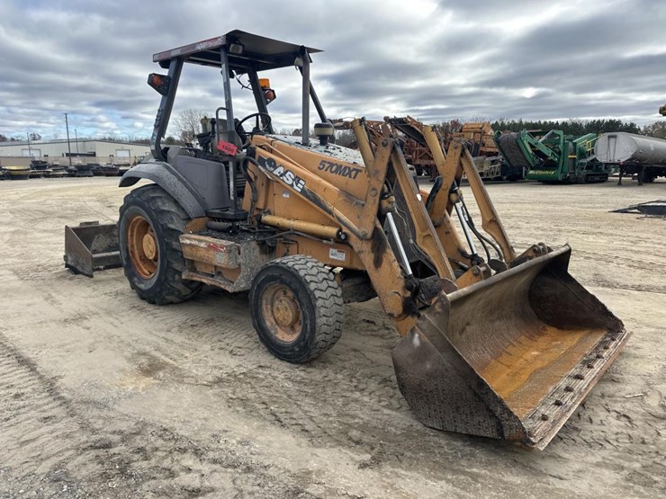 2007-case-570m-xt-image-7