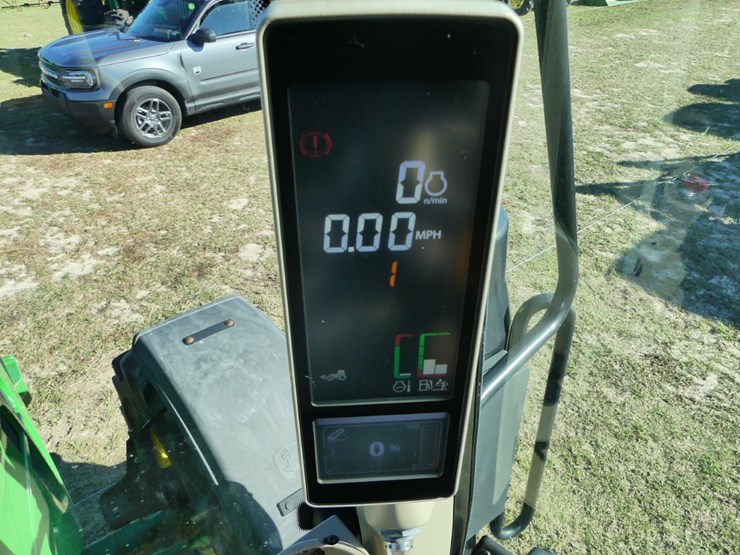 2021-john-deere-6120m-image-15