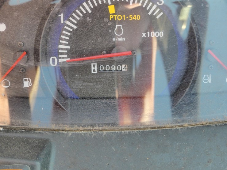 2023-kubota-la526-image-17