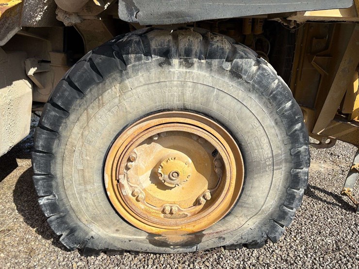 1992-caterpillar-773b-image-8