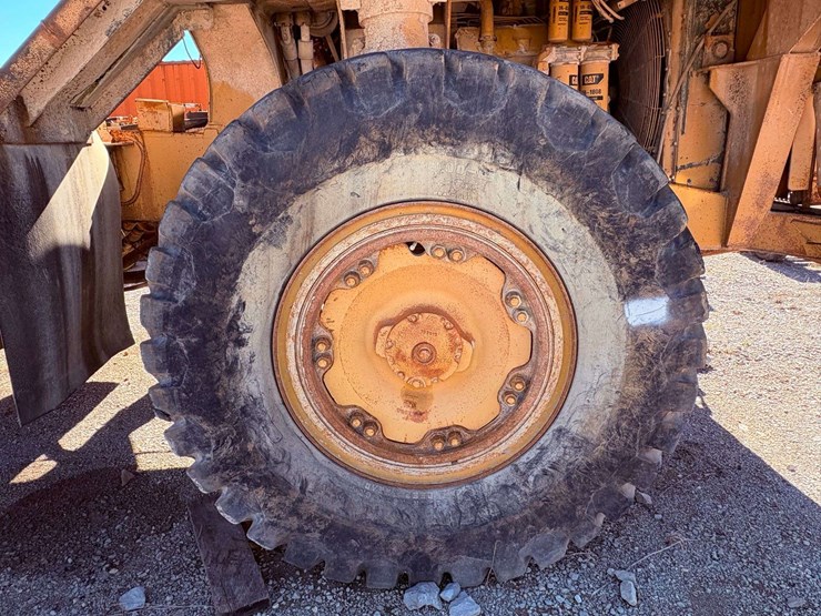 1981-caterpillar-773b-image-10