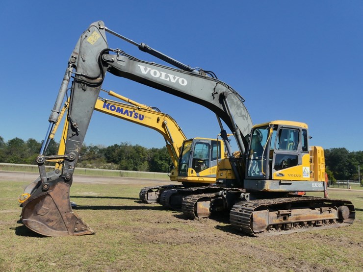 volvo-ecr235cl-image-1