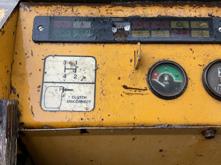 2001-deere-486e-image-11