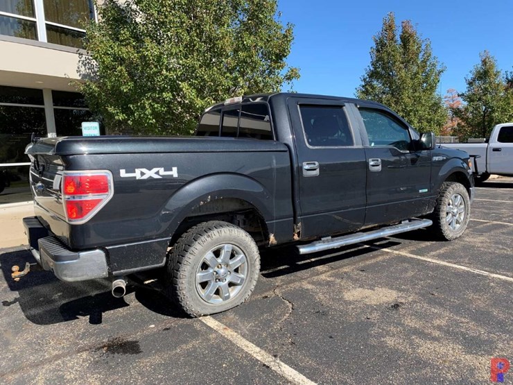 2014-ford-f150-xlt-image-2