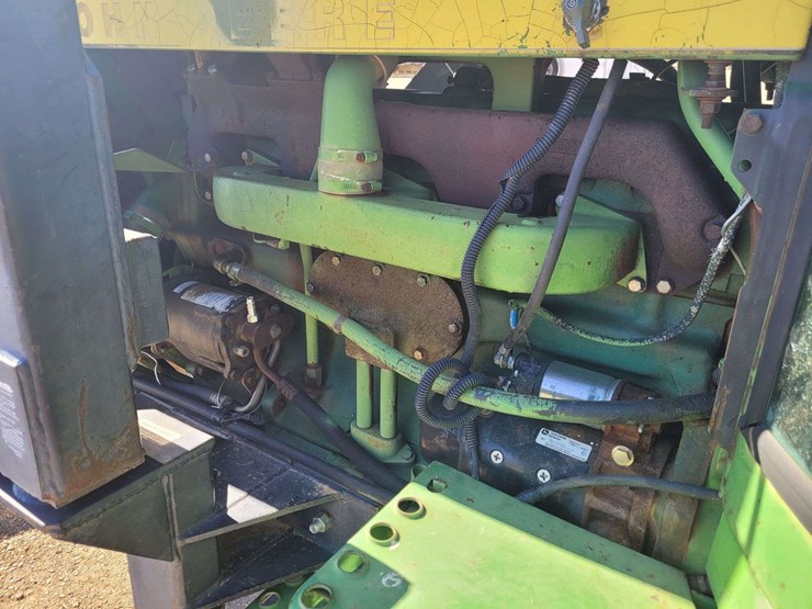john-deere-4430-image-7