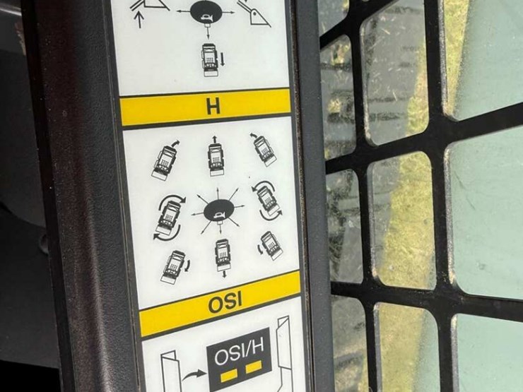 2023-bobcat-t76-image-17