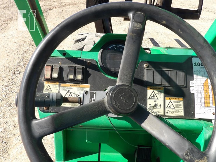 2017-sky-trak-10042-image-8