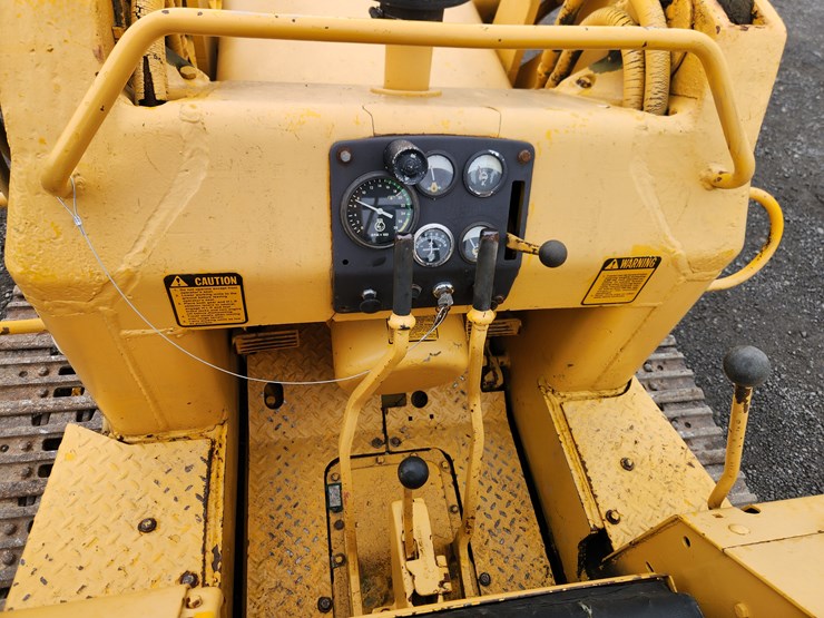 john-deere-450-image-13