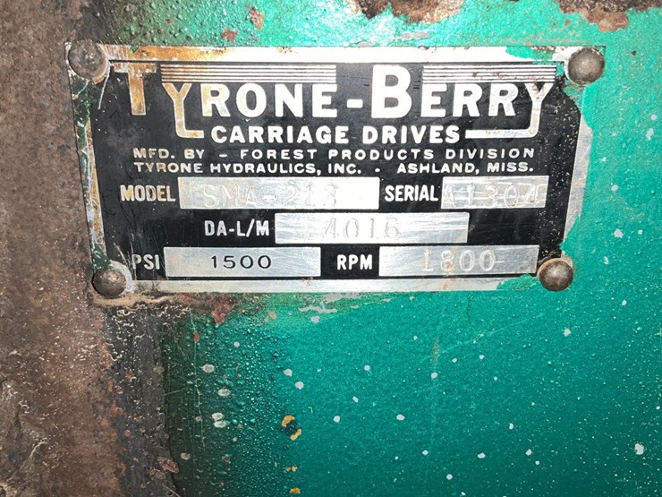 #117-•-tyrone-berry-carriage-drive-image-15