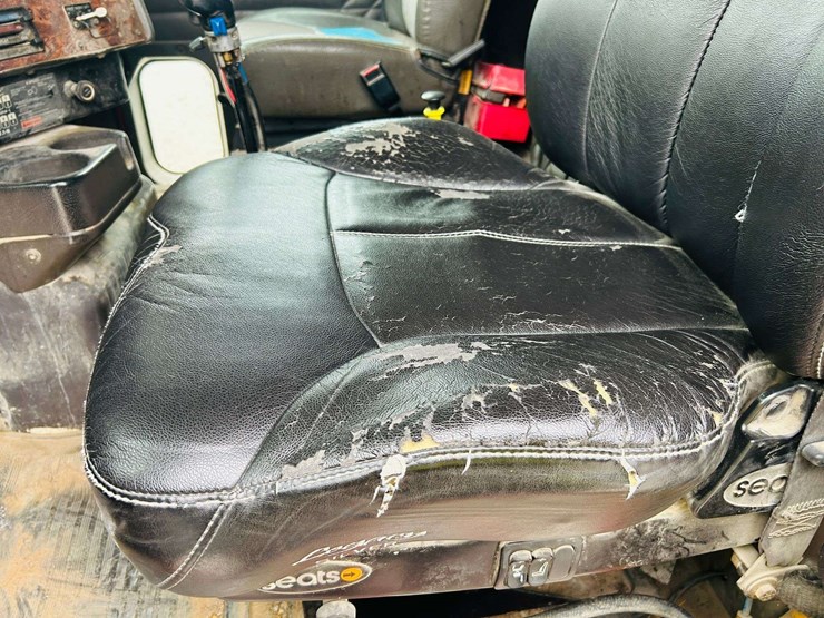 1997-international-paystar-5000-image-84