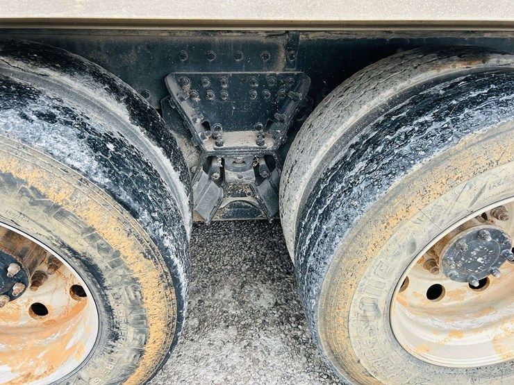 kenworth-t800-image-24