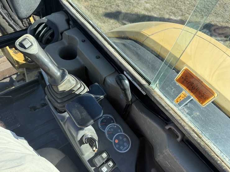 2006-caterpillar-305c-cr-image-7