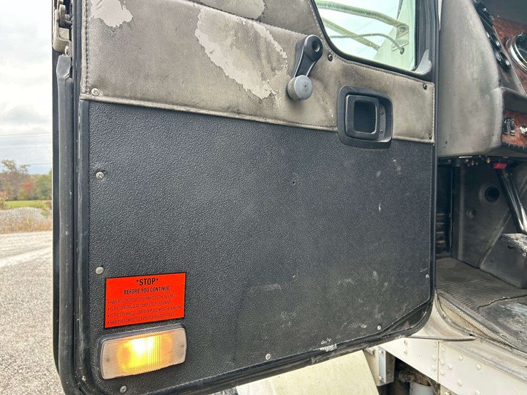 kenworth-t800-image-68