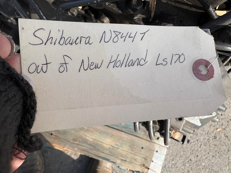 new-holland-ls170-image-5