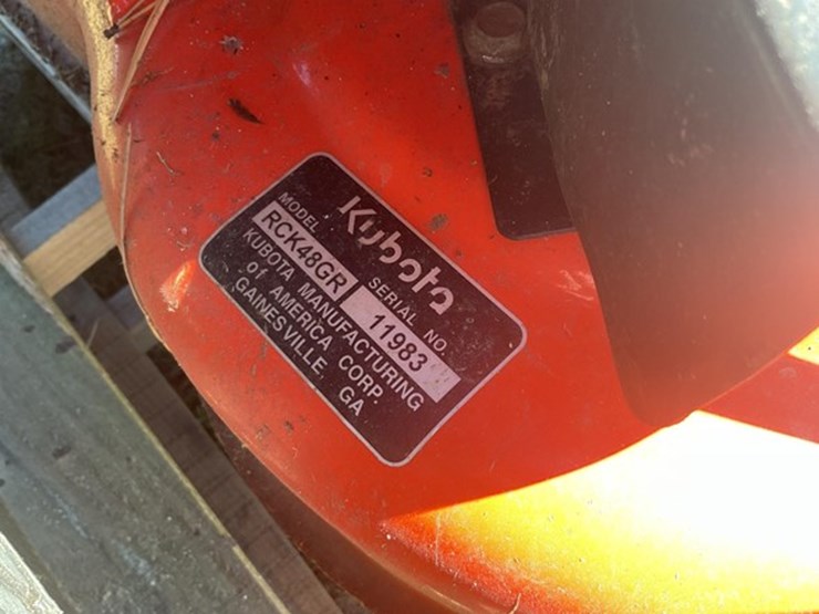 #42-•-2005-kubota-gr2000g-lawn-mower-image-15