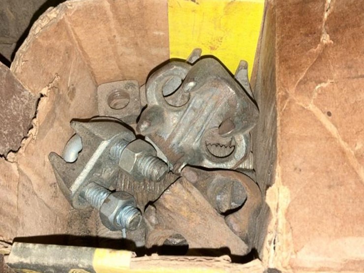 #754-•-wrenches,-tools,-miscellanous-parts-image-44