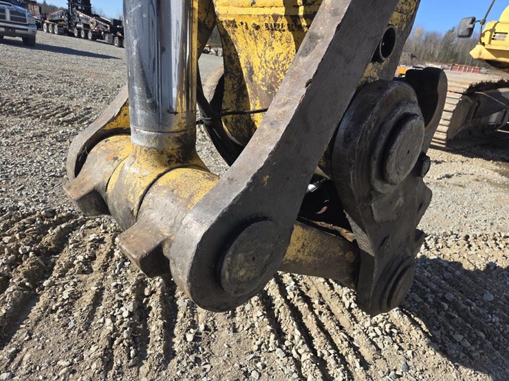 komatsu-pc400-image-13