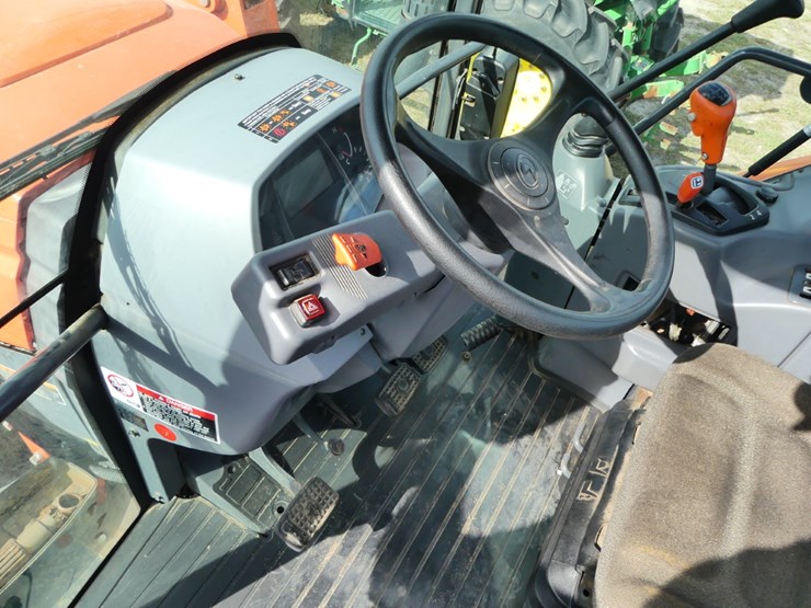 2021-kubota-m6s-111-image-14