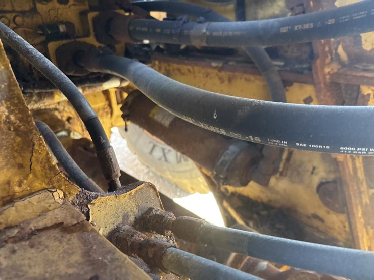 caterpillar-950k-image-33