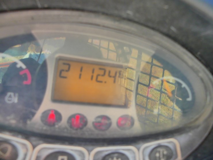 2014-bobcat-t550-image-18