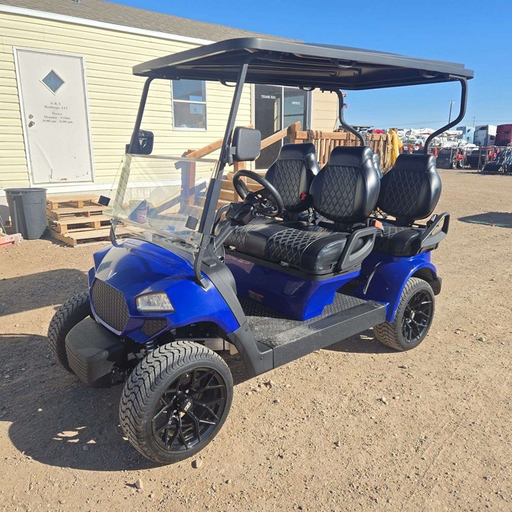 2024 Gussi Italia Vivid EV Peak 4F Lithium Golf Cart