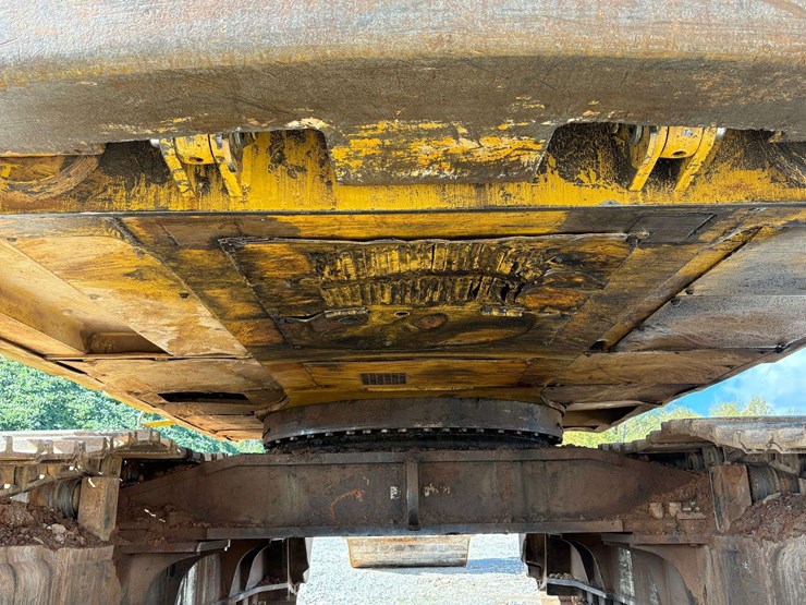 1999-caterpillar-375l-image-14