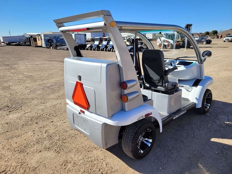 2018-moto-electric-vehicles-golf-cart-image-3