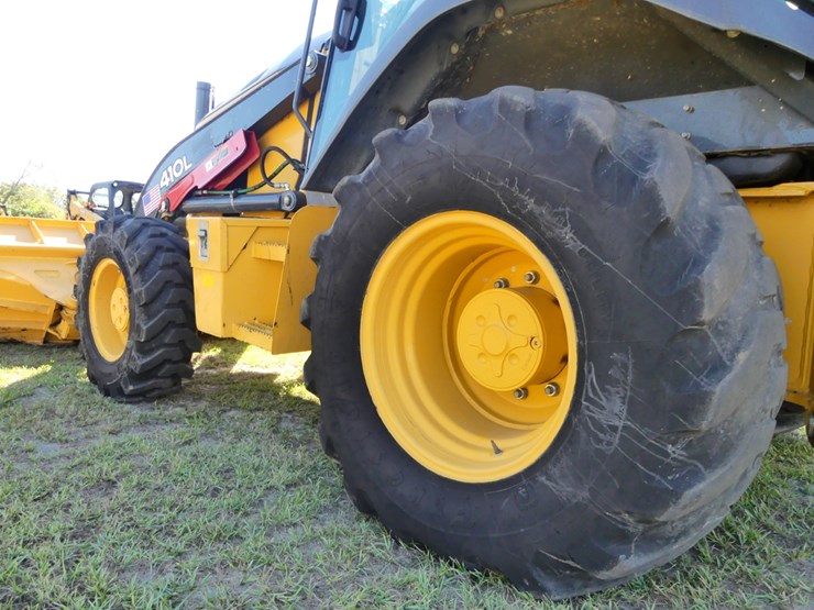 deere-410l-image-5