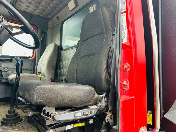 1999-western-star-4964fx-image-91